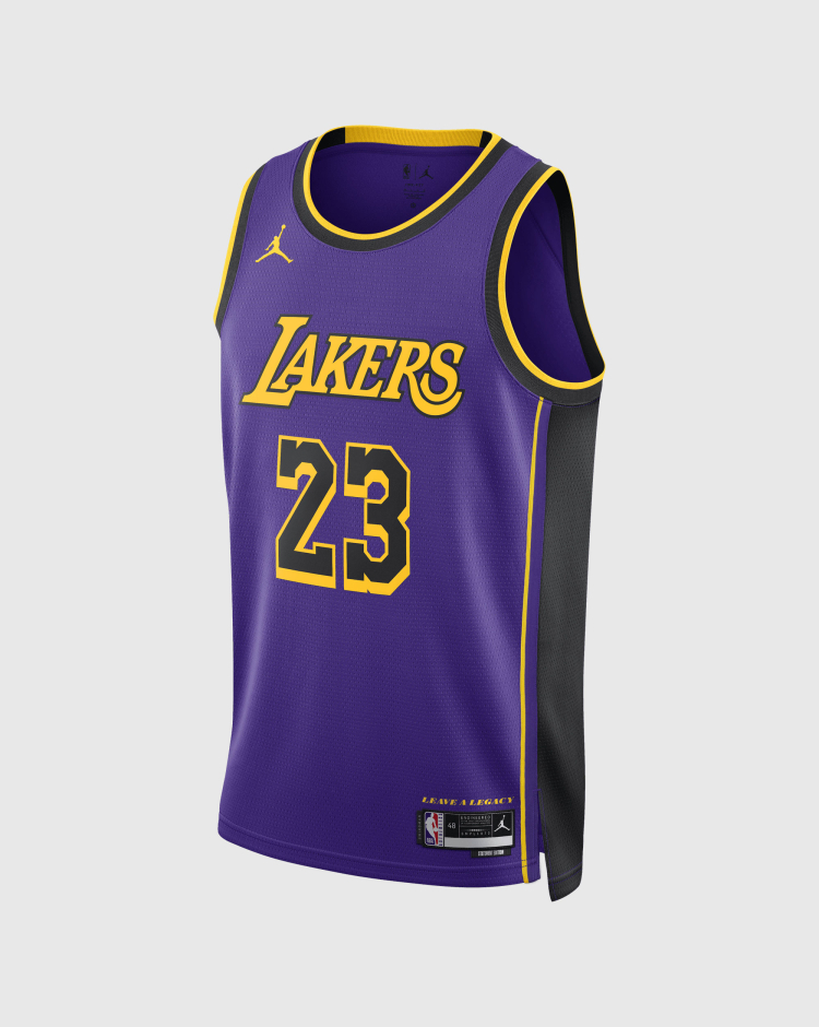 Nike NBA Canotta Los Angeles Lakers LeBron James 23 Viola Uomo